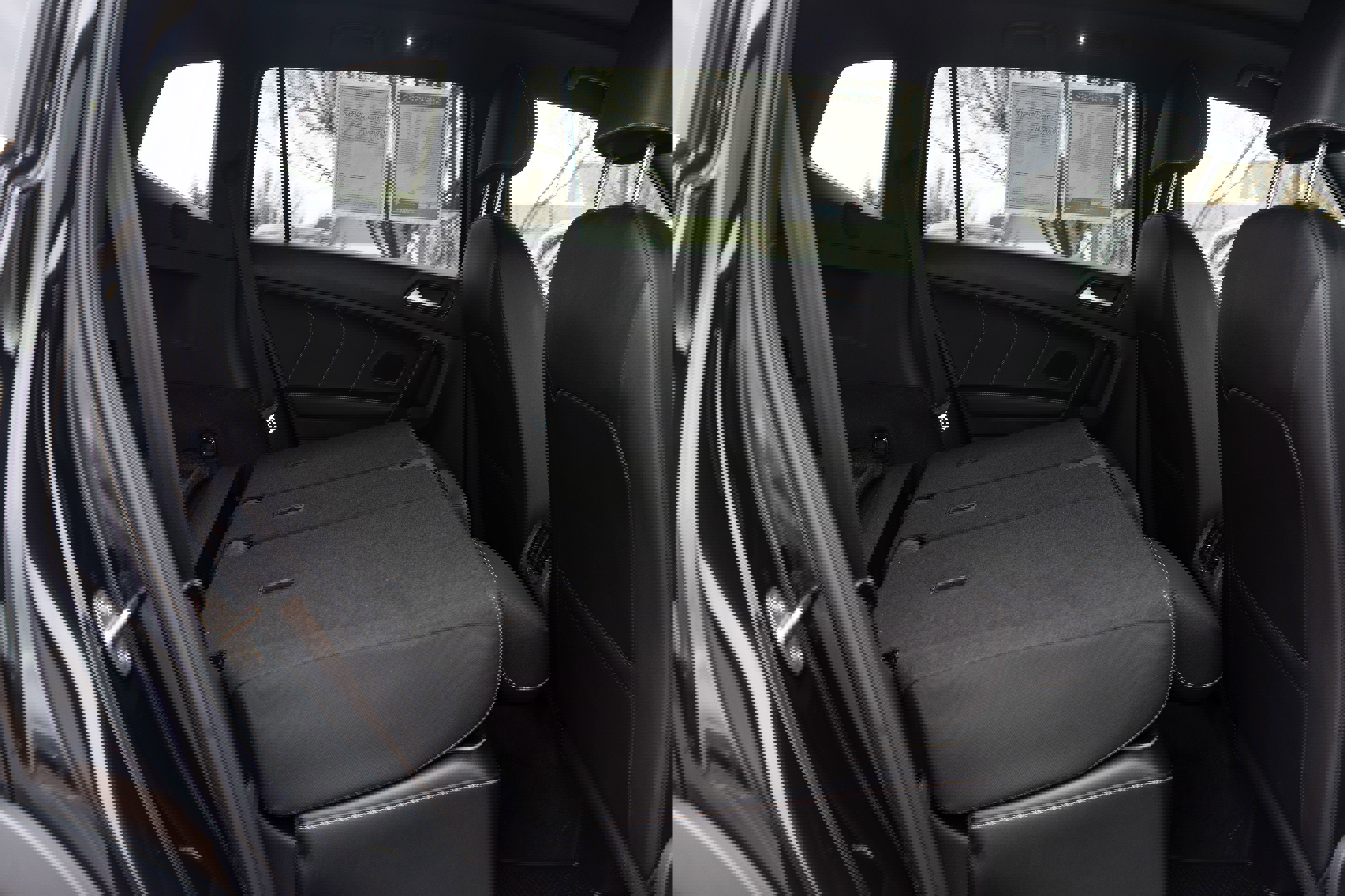 Certified 2024 Volkswagen Tiguan SEL R-Line image 27