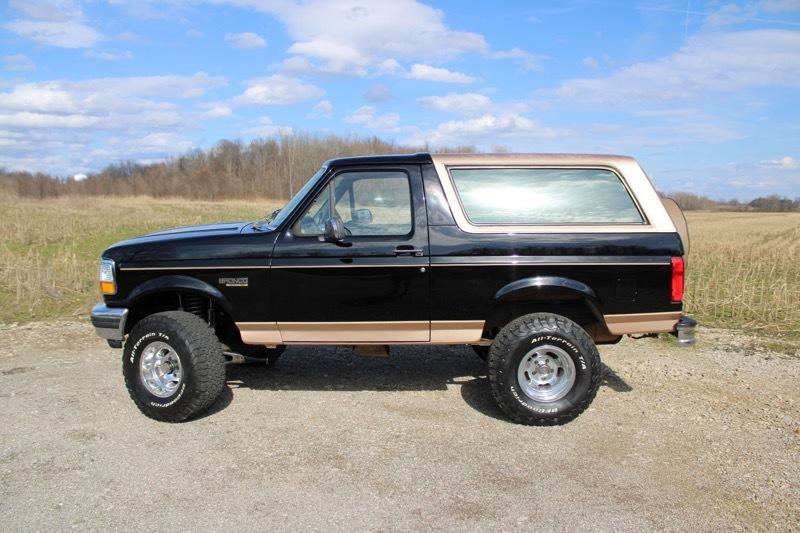 Used 1992 Ford Bronco Eddie Bauer image 3