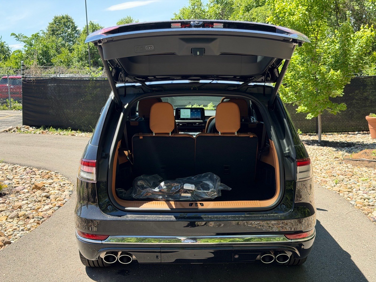 New 2026 Lincoln Aviator Black Label AWD/4WD image 16