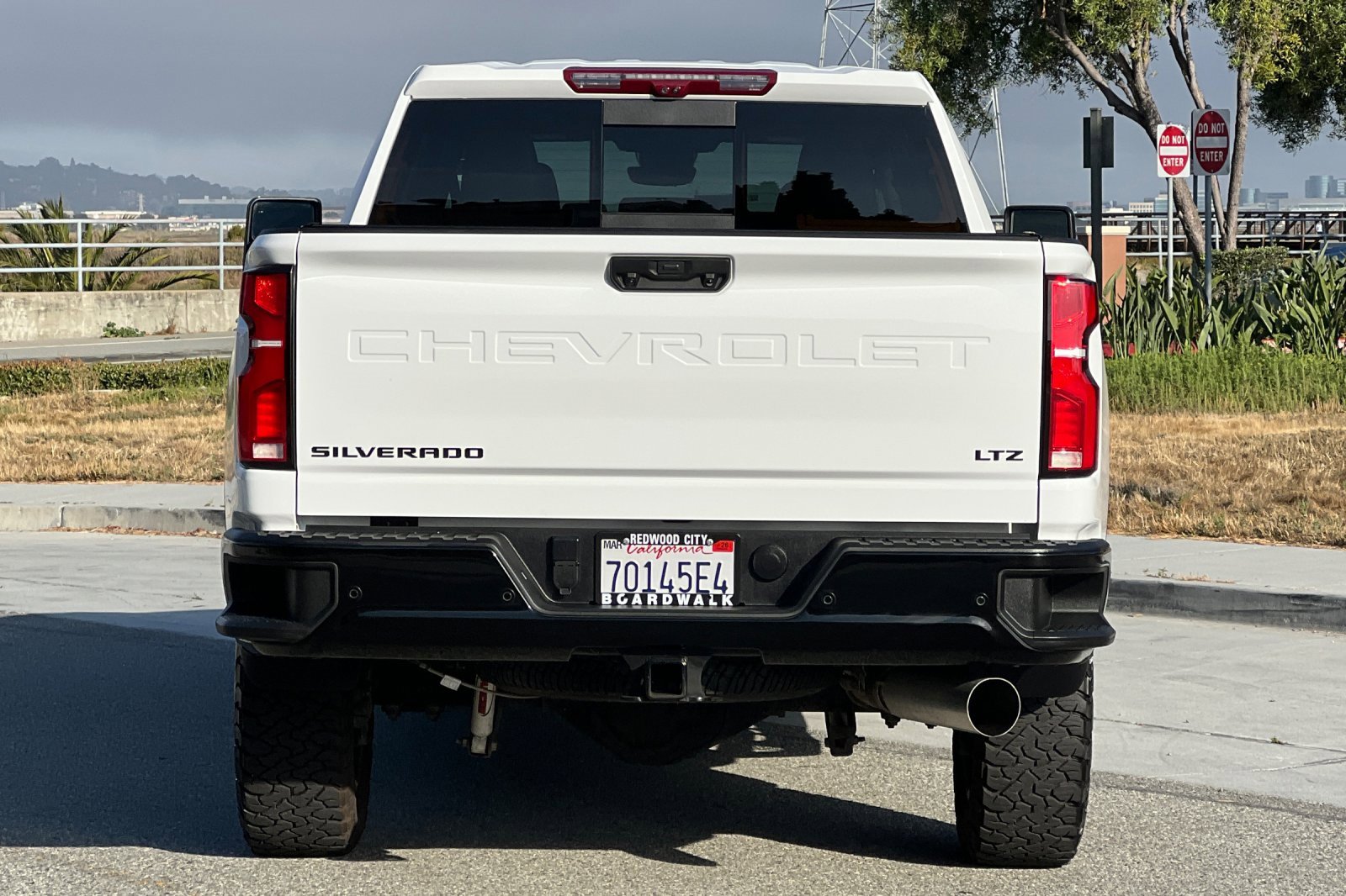 Used 2025 Chevrolet Silverado 2500 LTZ w/ LTZ Plus Package image 5