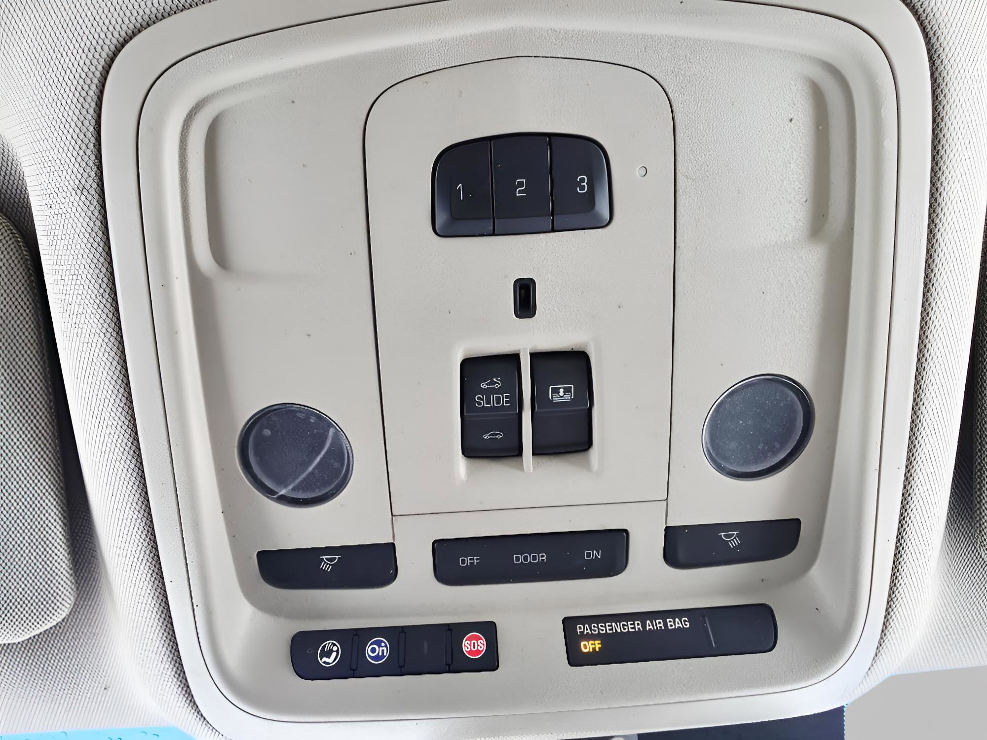 Used 2015 Cadillac XTS Premium image 35