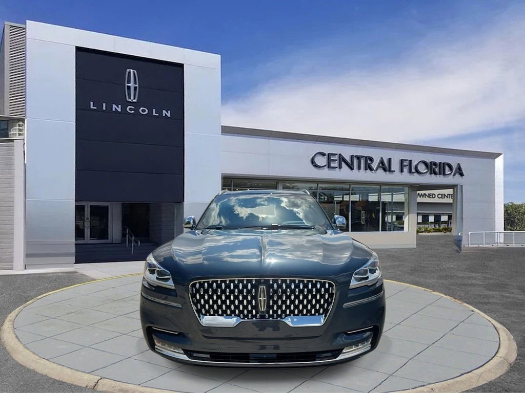 Certified 2022 Lincoln Aviator Black Label w/ Class IV Trailer Tow Package AWD/4WD image 9
