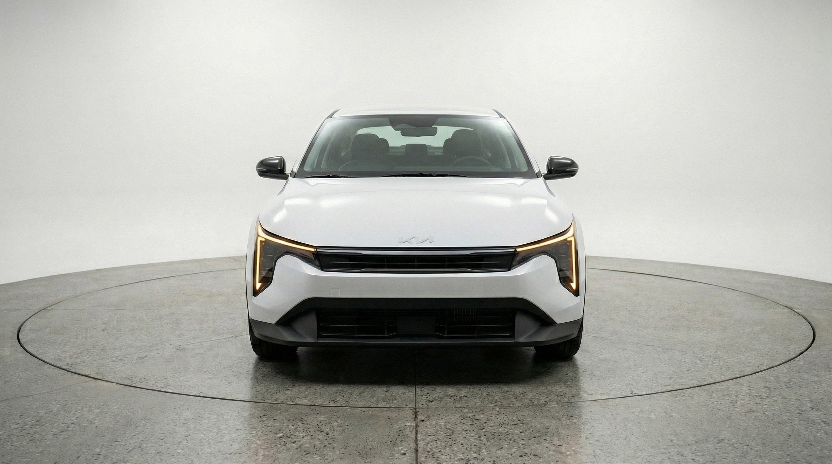 Used 2025 Kia K4 LXS FWD image 2