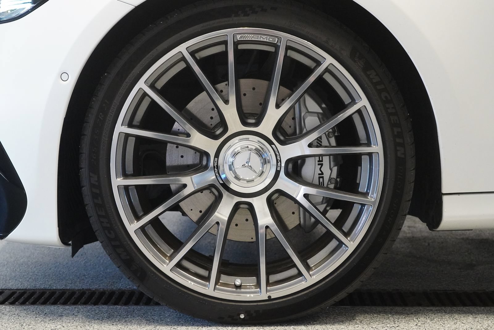 New 2026 Mercedes-Benz E 53 AMG e 4MATIC Wagon image 11