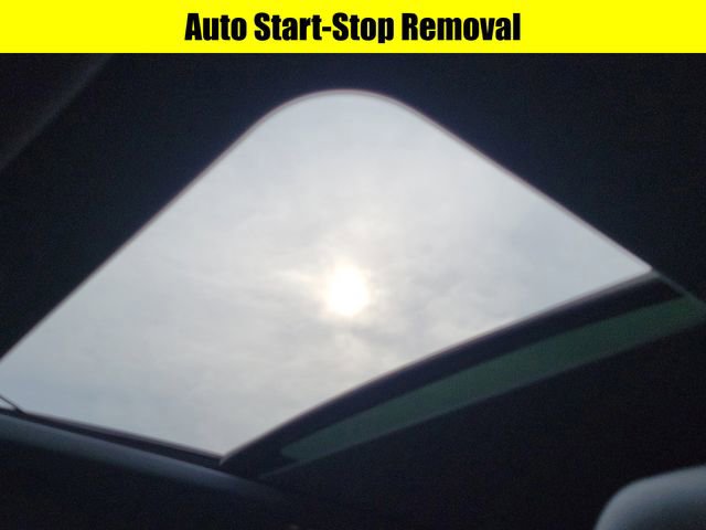 Used 2022 Ford Explorer XLT w/ Equipment Group 202A image 30