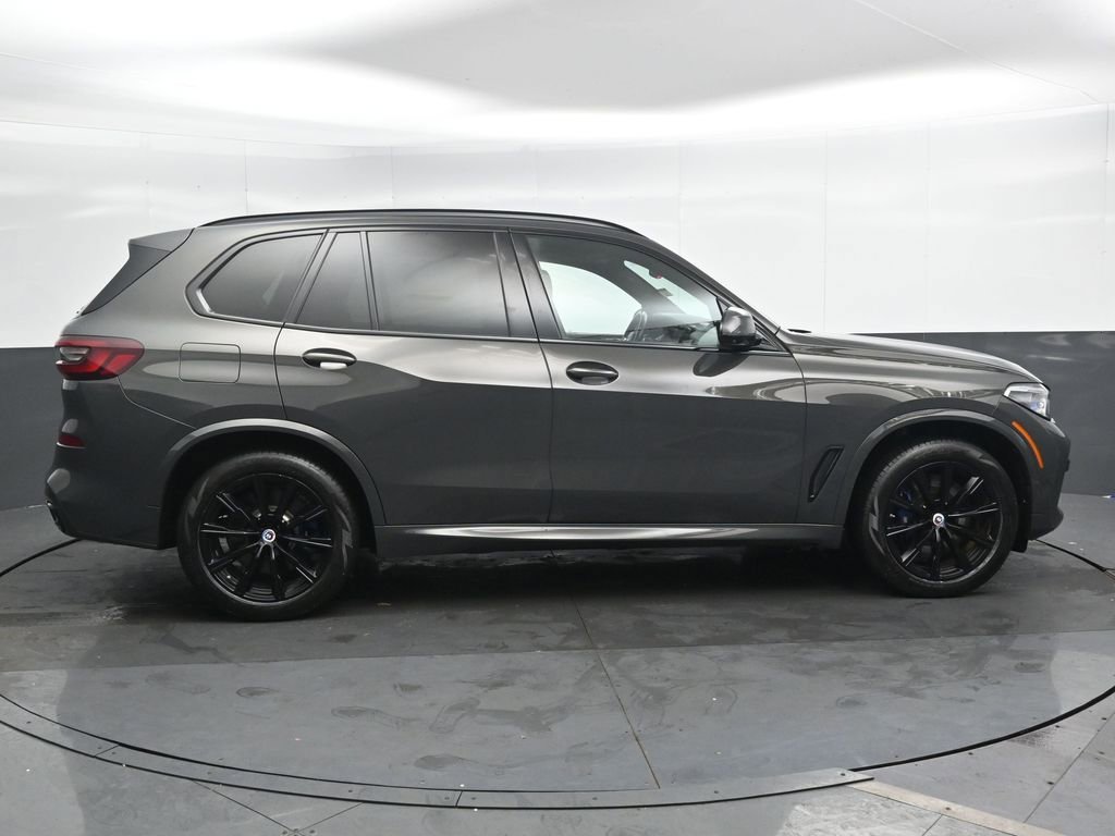 Used 2023 BMW X5 M50i w/ Executive Package AWD/4WD image 4