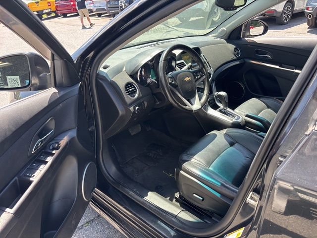 Used 2015 Chevrolet Cruze LTZ w/ Sun, Sound and Sport Package FWD image 11