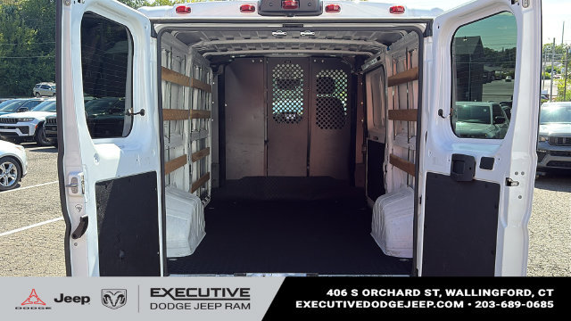 Used 2025 RAM ProMaster 2500 w/ U-Haul Equipment Group FWD image 21
