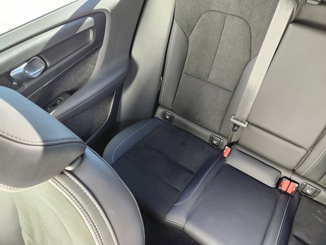 Certified 2023 Volvo C40 P8 Recharge Plus w/ Protection Package Premier AWD/4WD image 15