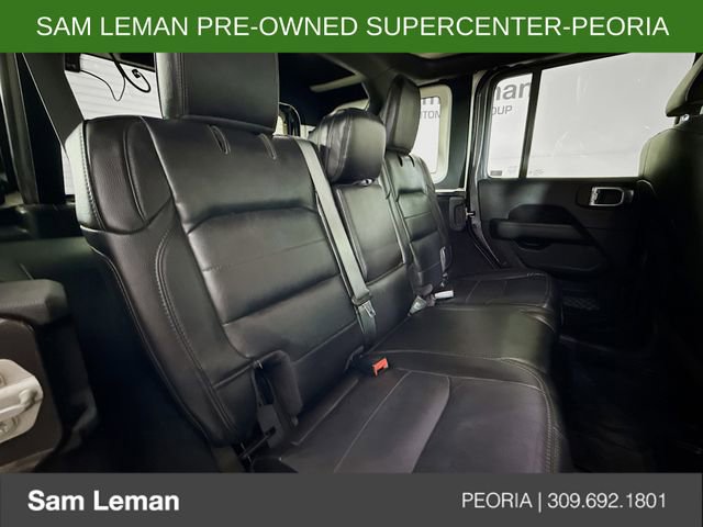 Used 2020 Jeep Wrangler Unlimited Sahara image 25