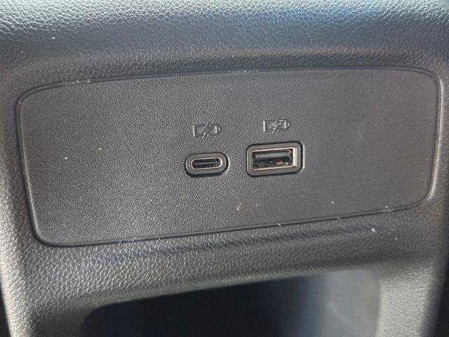 Used 2024 Buick Envista Sport Touring w/ Convenience I Package FWD image 13