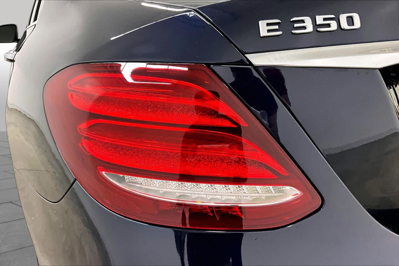Used 2020 Mercedes-Benz E 350 Sedan image 28