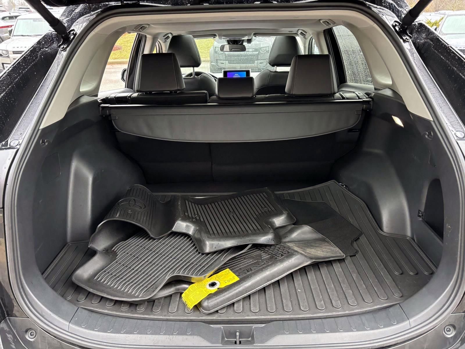 Used 2024 Toyota RAV4 XLE Premium w/ Weather Package image 9