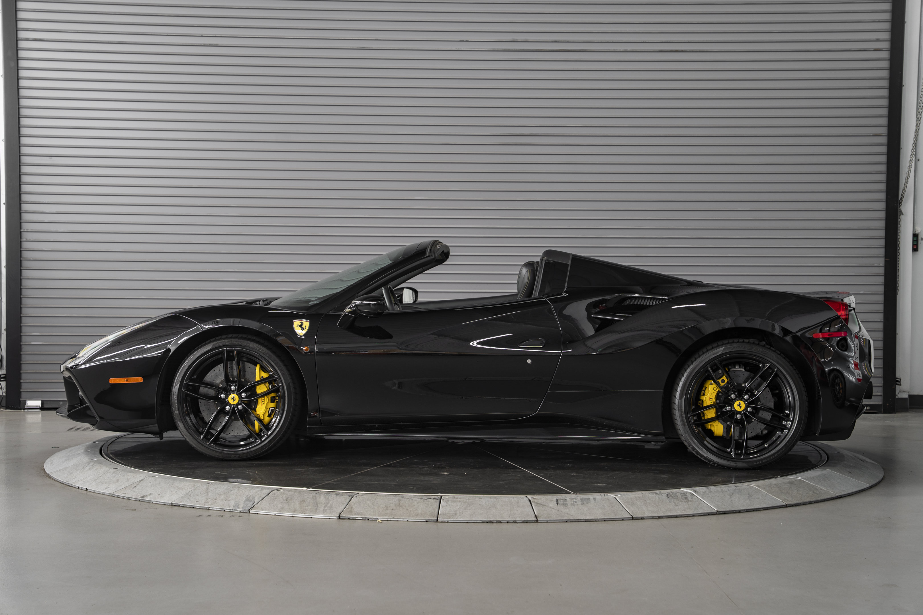 Certified 2018 Ferrari 488 Spider RWD image 2