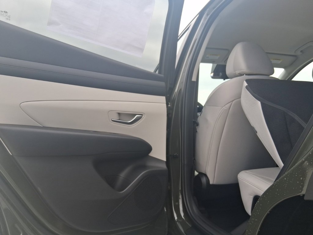 New 2026 Hyundai Tucson SEL image 14