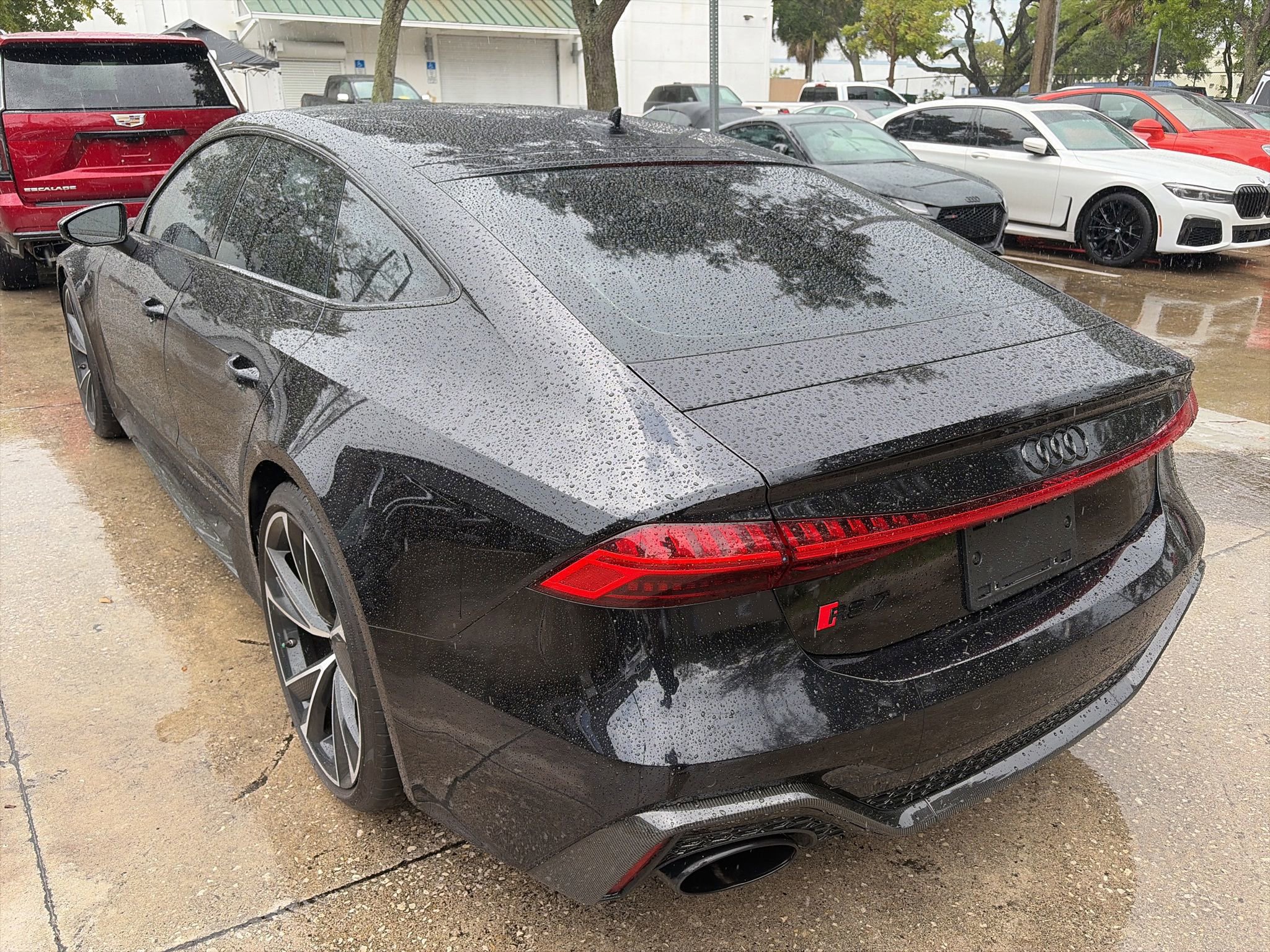 Used 2022 Audi RS 7 Sportback AWD/4WD image 5