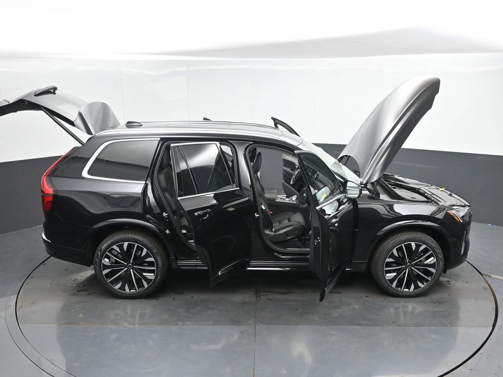 New 2026 Volvo XC90 B6 Ultra image 50
