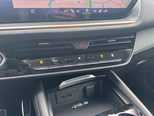 New 2025 Buick Envision Sport Touring image 24