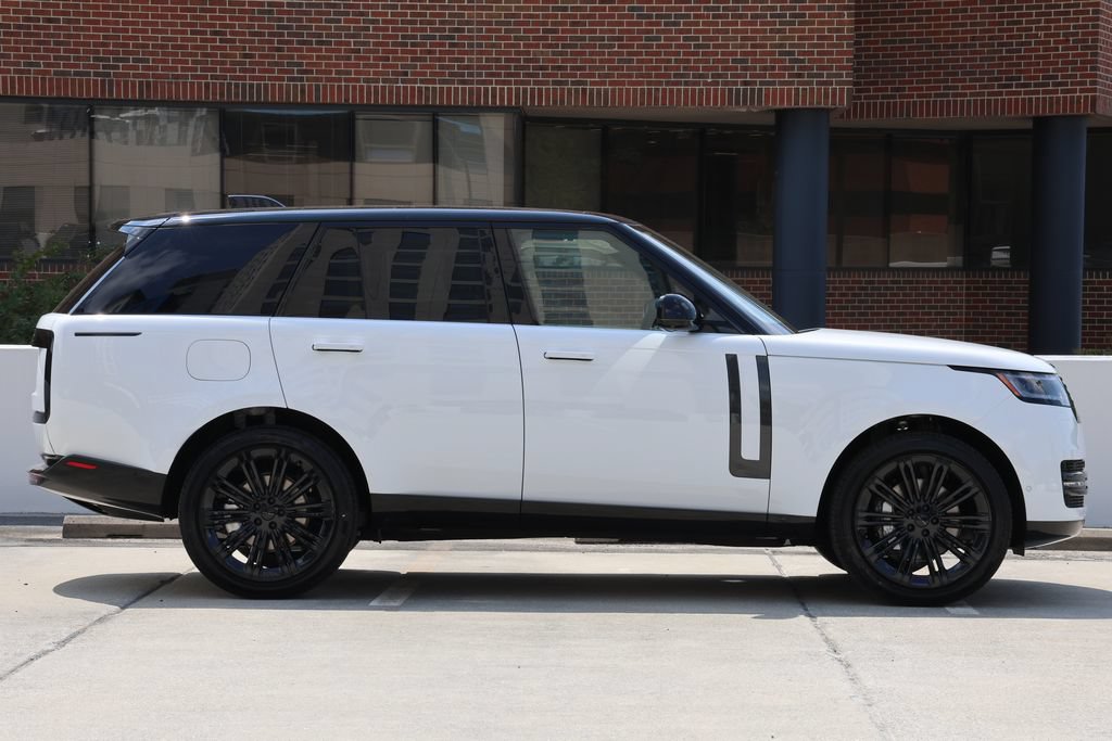 New 2026 Land Rover Range Rover SE AWD/4WD image 3
