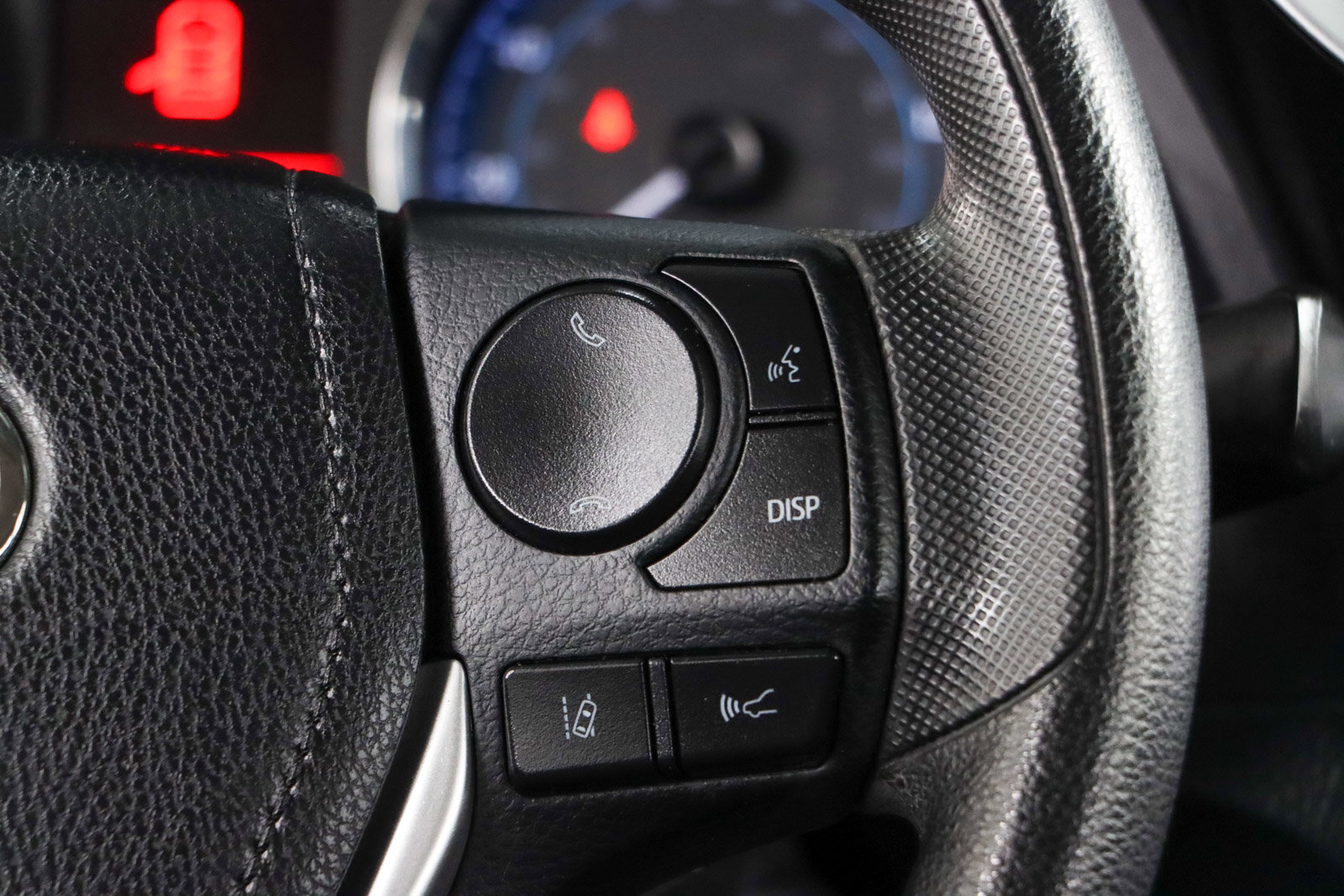 Used 2019 Toyota Corolla LE image 14