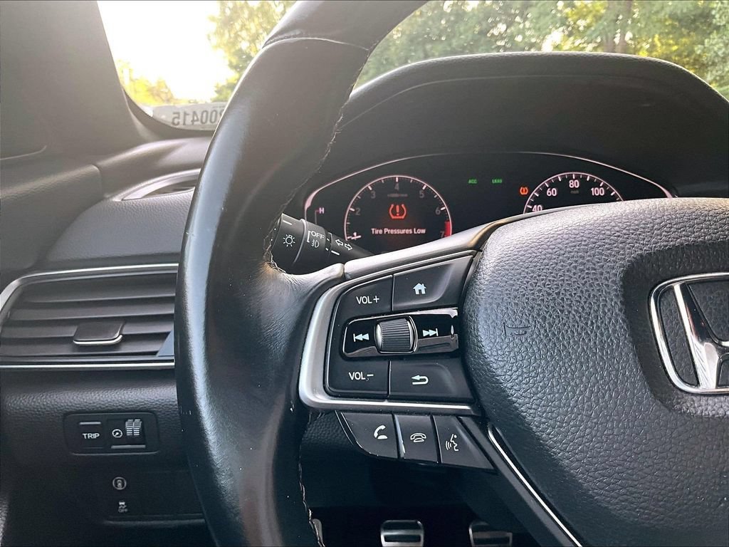 Used 2018 Honda Accord Sport image 22