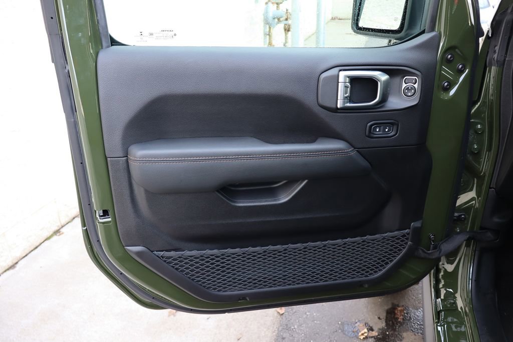 Used 2023 Jeep Wrangler Unlimited Rubicon 392 w/ Trailer Tow Package image 27