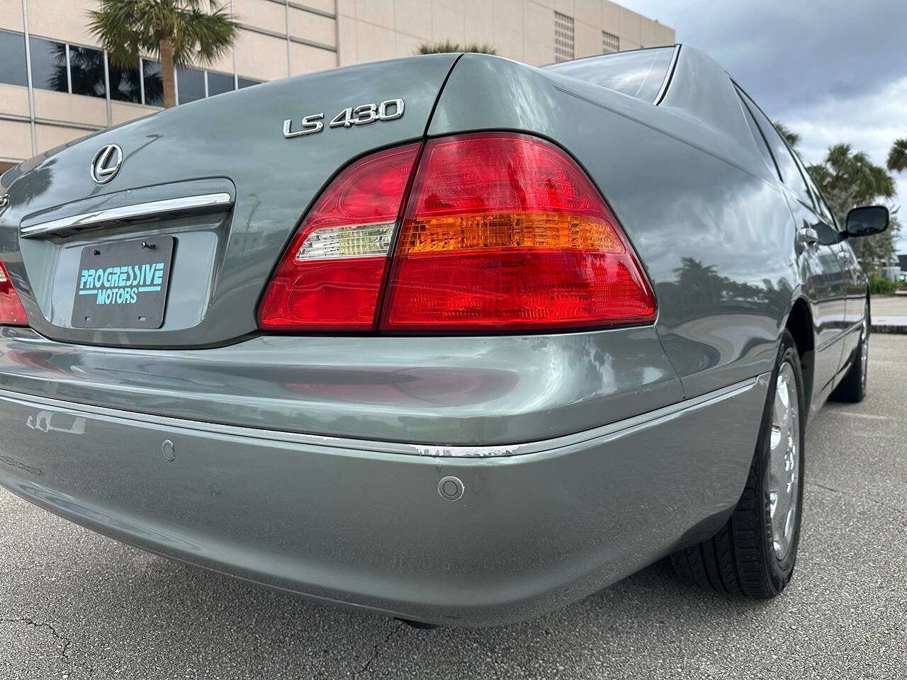 Used 2003 Lexus LS 430 image 17