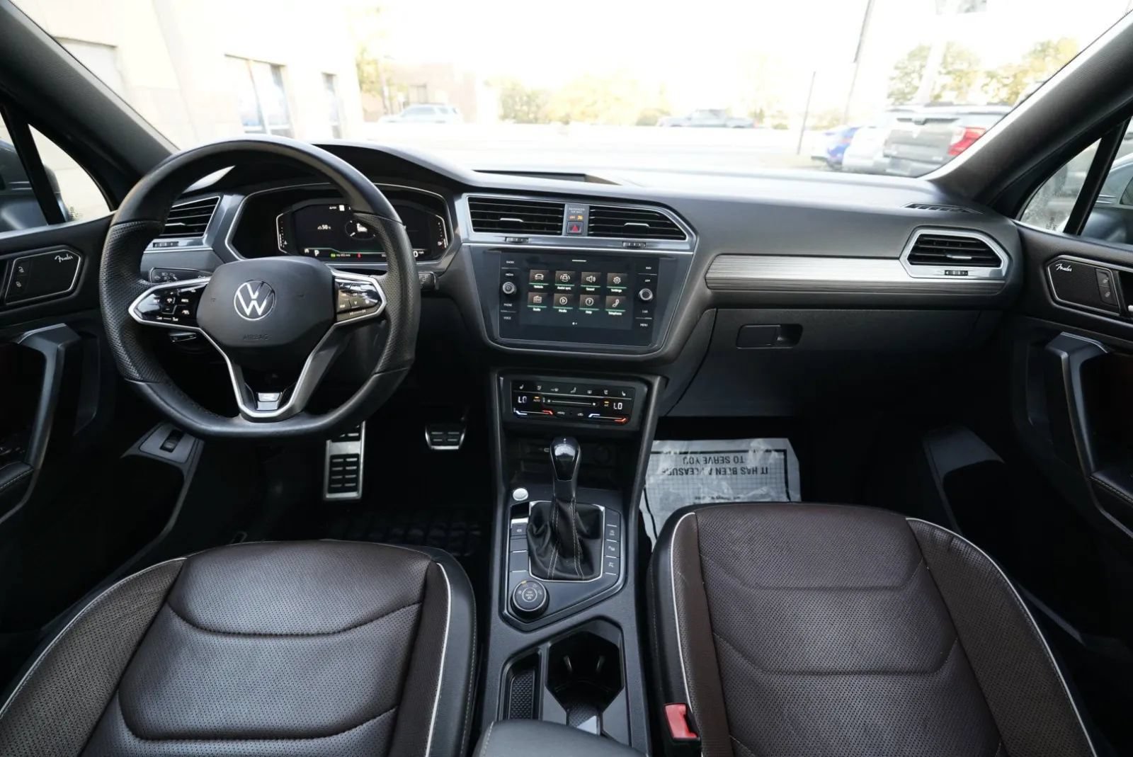 Used 2022 Volkswagen Tiguan SEL R-Line AWD/4WD image 44