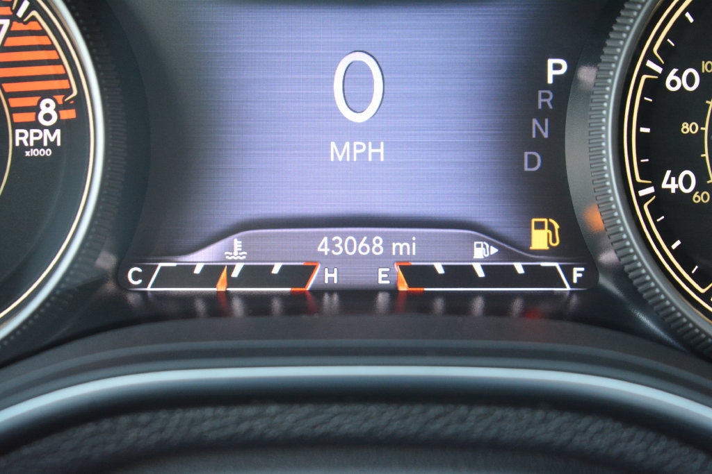 Used 2022 Jeep Cherokee Trailhawk AWD/4WD image 13
