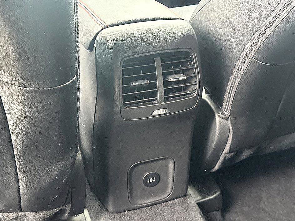 Used 2023 Ford Escape ST-Line Elite w/ Premium Technology Package image 9