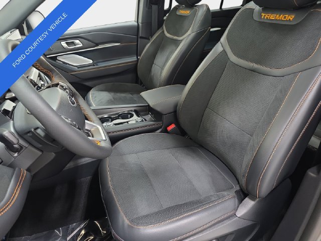 Used 2026 Ford Explorer Tremor w/ Tremor Ultimate Package AWD/4WD image 13
