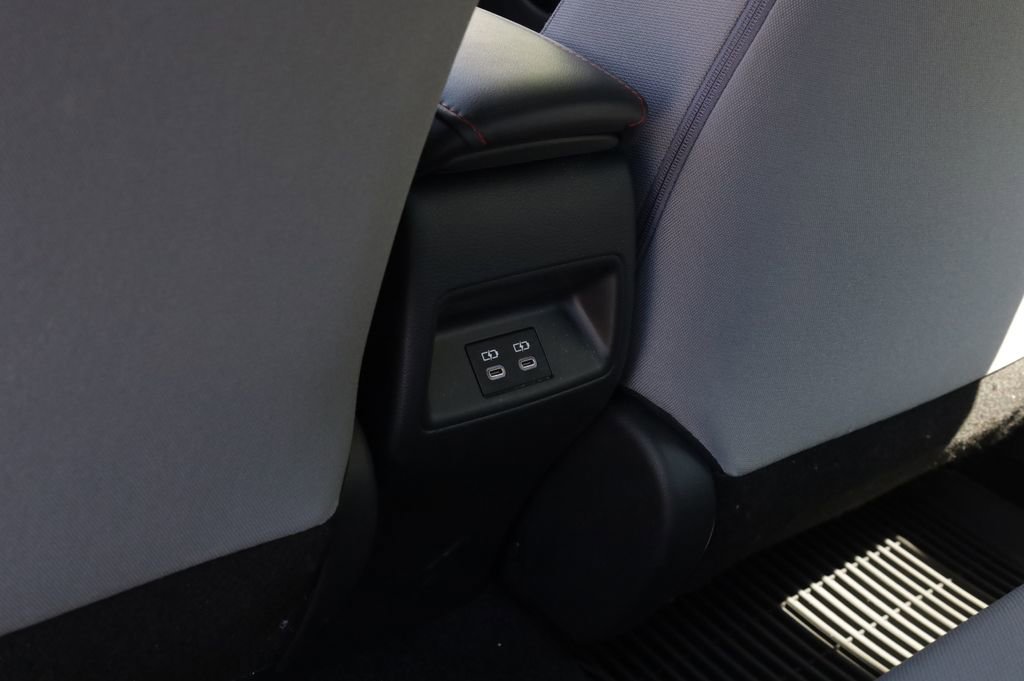 Used 2024 Toyota Corolla SE FWD image 14