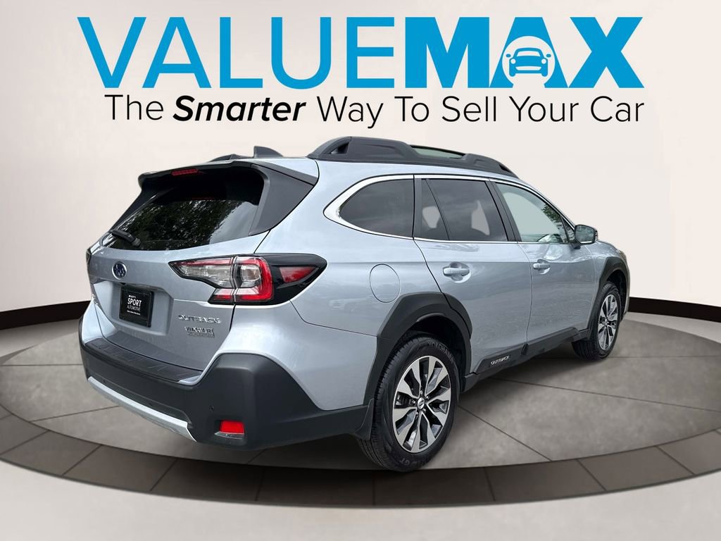 Used 2024 Subaru Outback Limited AWD/4WD image 3