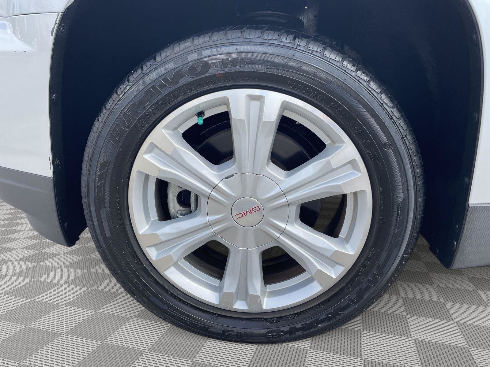 Used 2017 GMC Terrain SLE FWD image 20