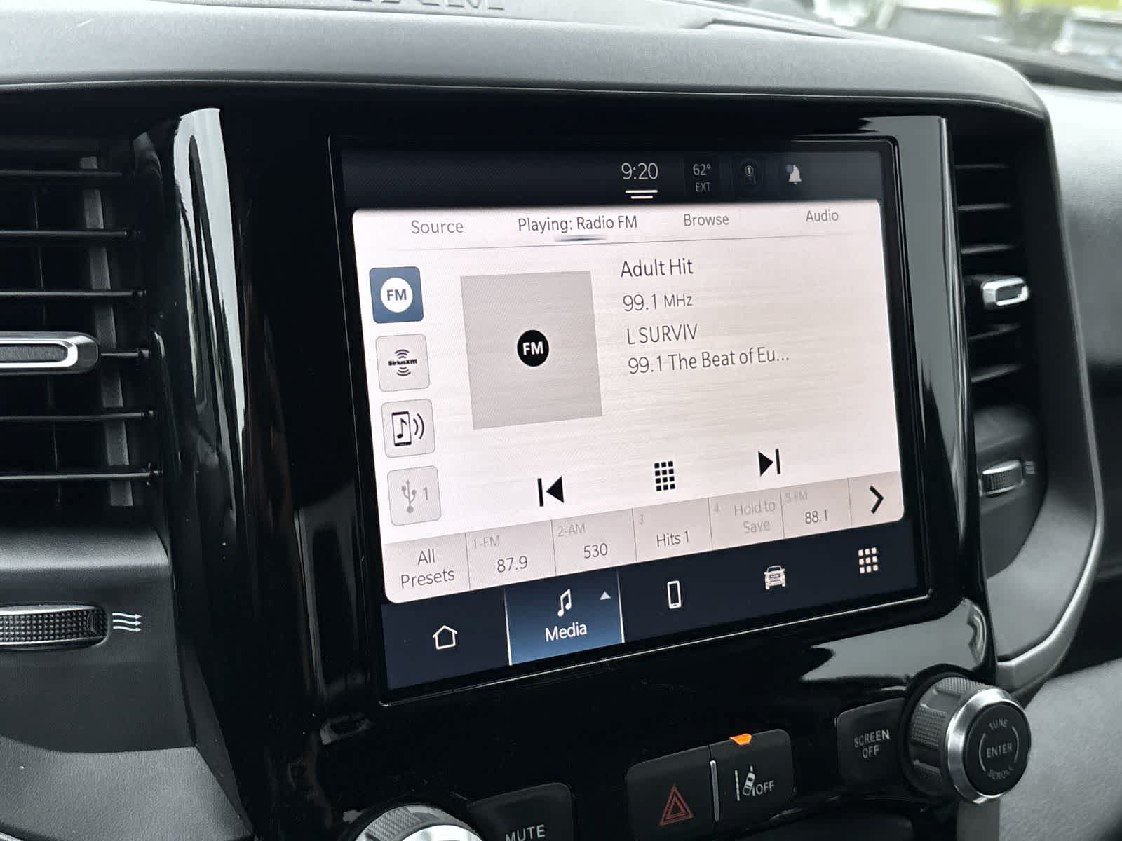New 2026 RAM 1500 Express AWD/4WD image 15