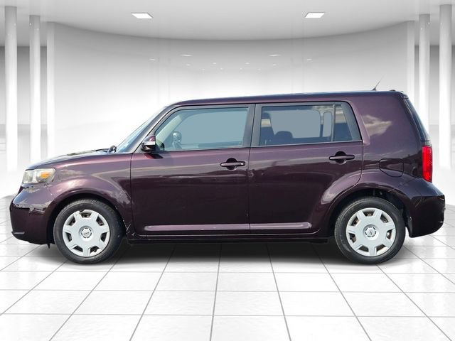 Used 2008 Scion xB FWD image 2