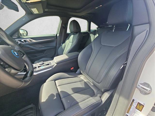 Used 2025 BMW i4 eDrive40 w/ Premium Package image 16