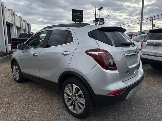 Used 2018 Buick Encore Preferred image 9