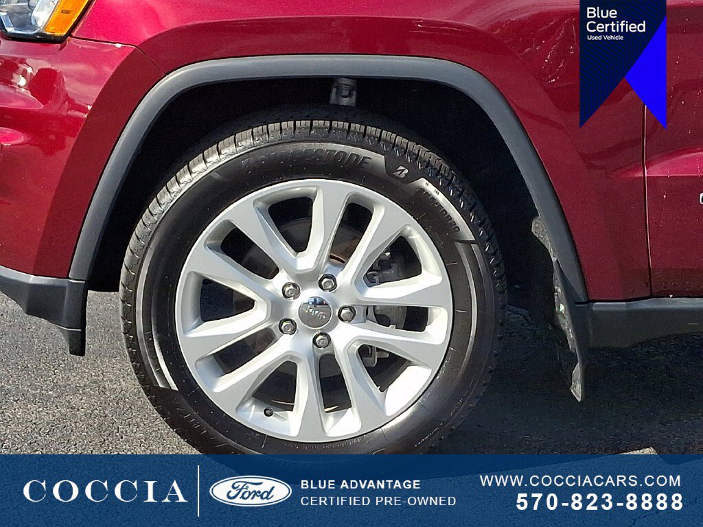 Used 2017 Jeep Grand Cherokee Limited AWD/4WD image 8