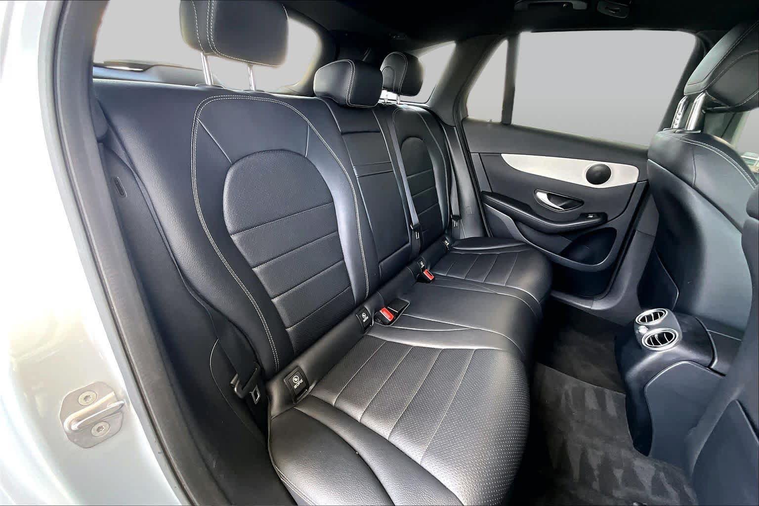 Used 2021 Mercedes-Benz GLC 300 image 18