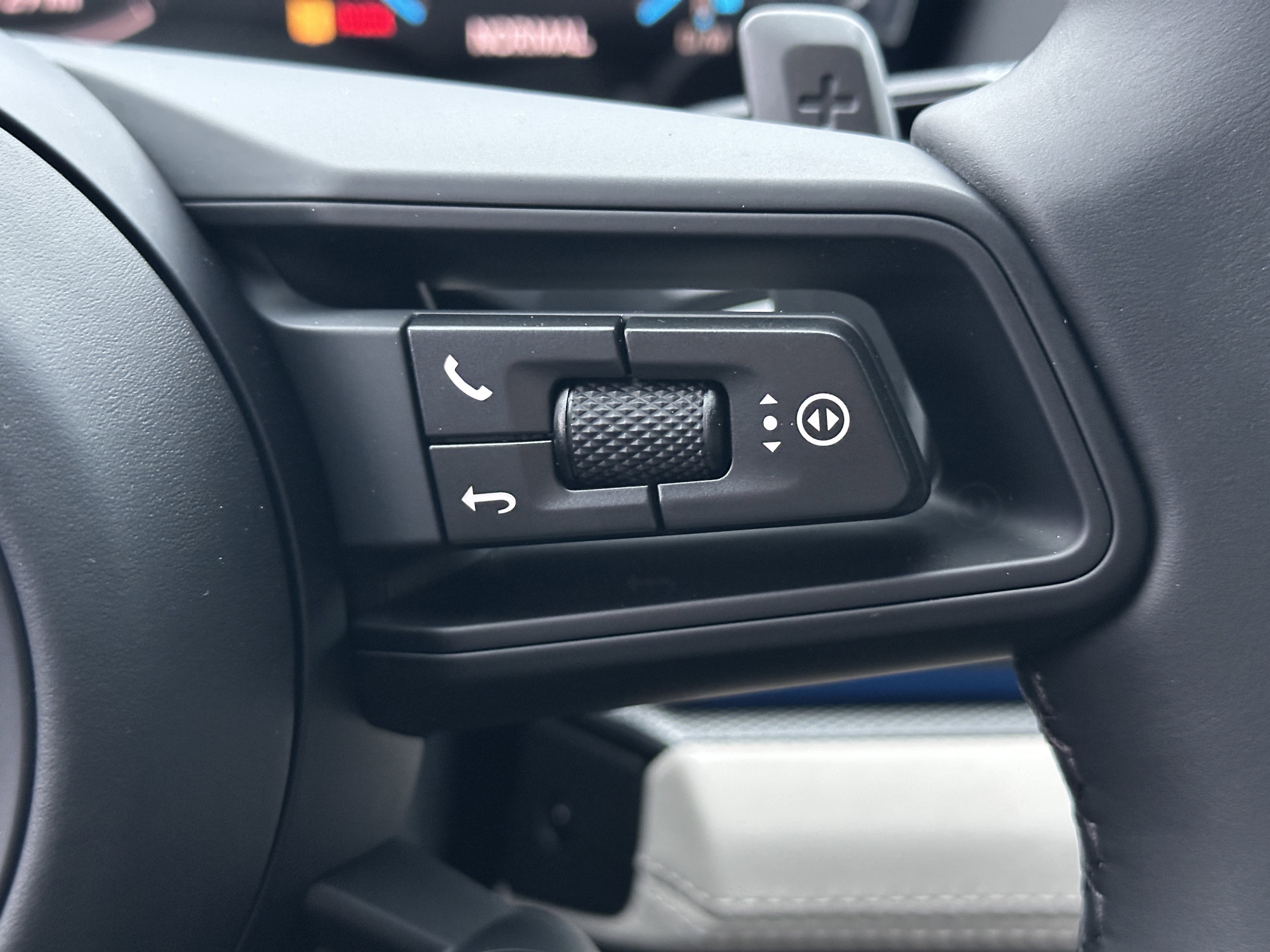 New 2026 Porsche Panamera 4 image 32