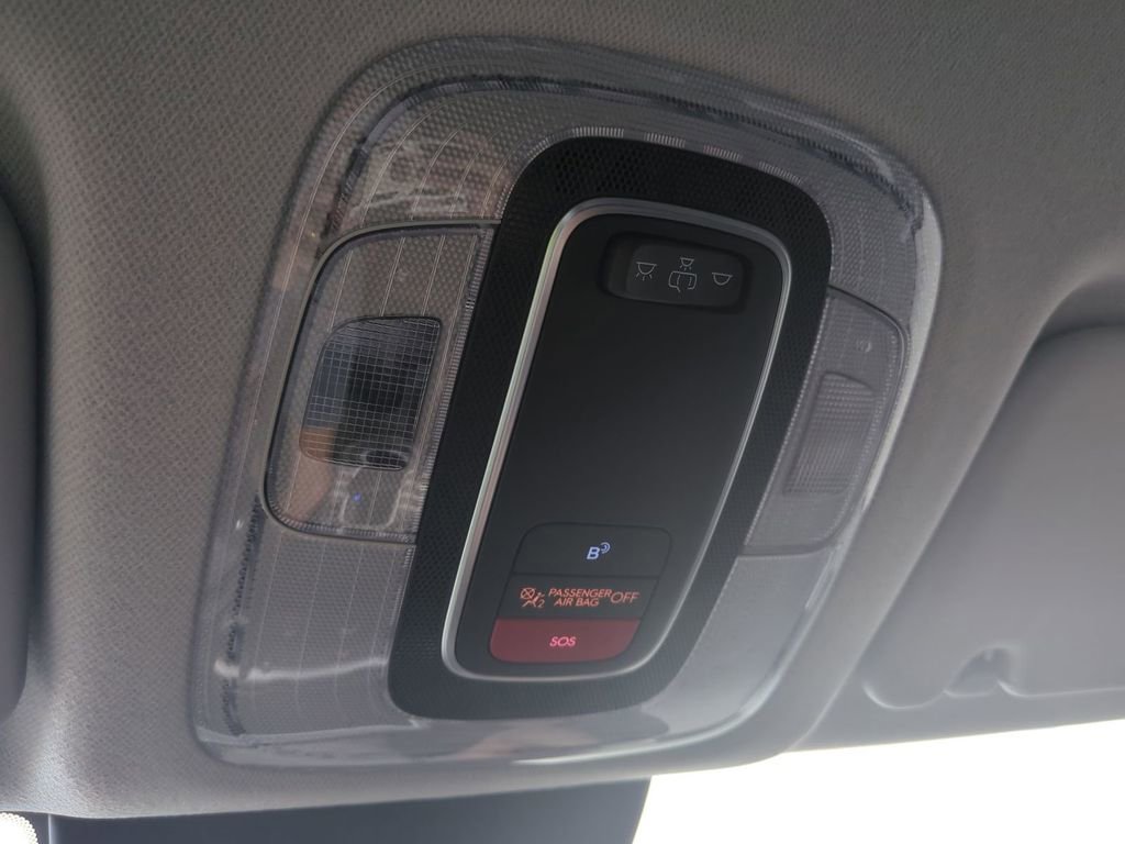 New 2026 Hyundai Kona SE image 22