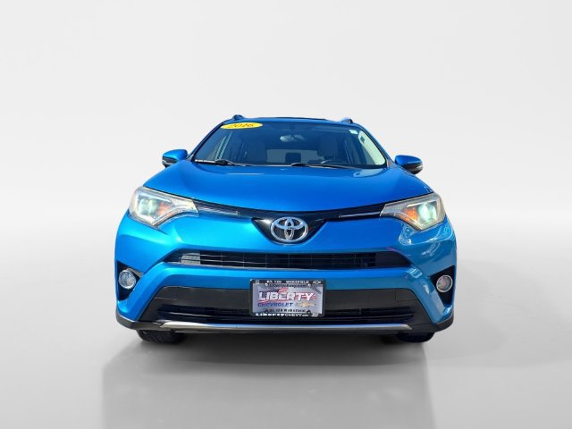 Used 2016 Toyota RAV4 XLE AWD/4WD image 10
