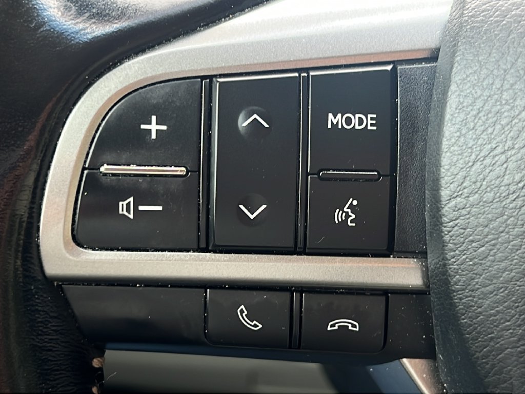 Used 2022 Lexus GX 460 Premium w/ Premium Package AWD/4WD image 21