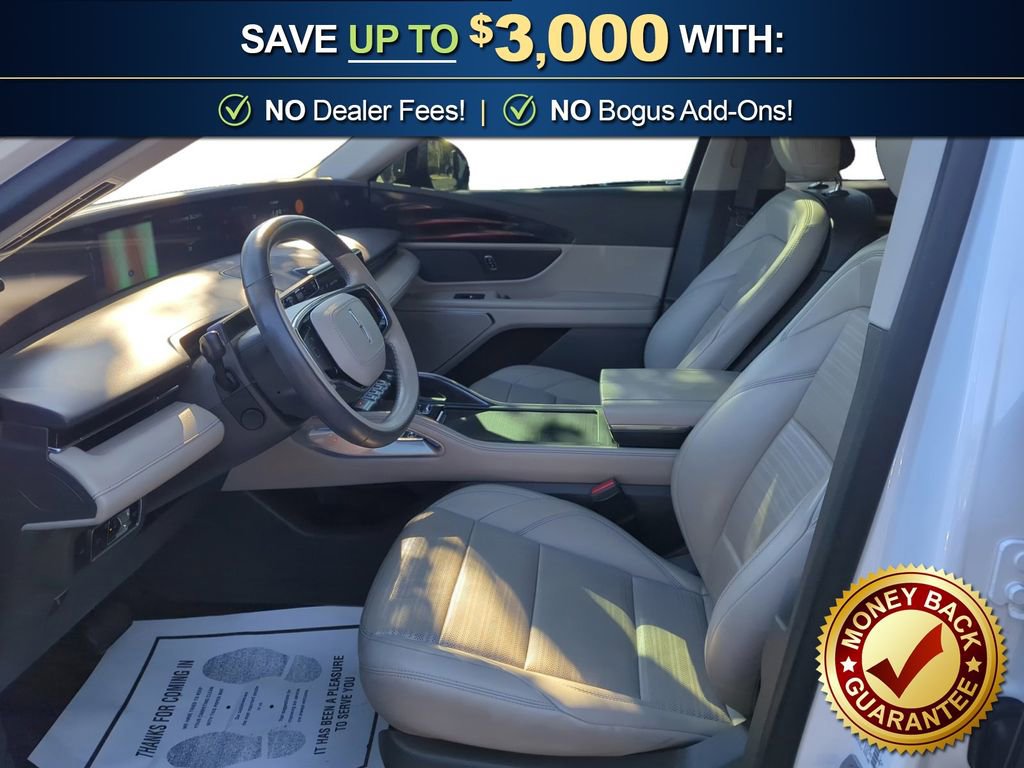 Certified 2024 Lincoln Nautilus Reserve image 14