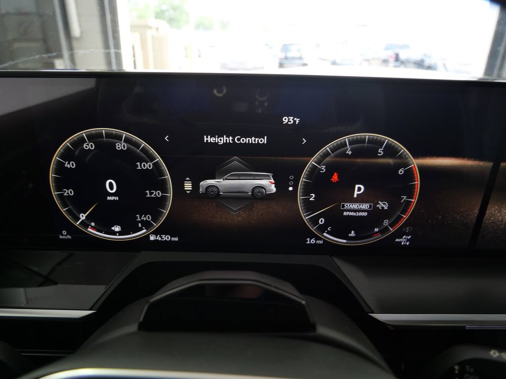 New 2027 INFINITI QX80 Luxe w/ Cargo Package AWD/4WD image 25