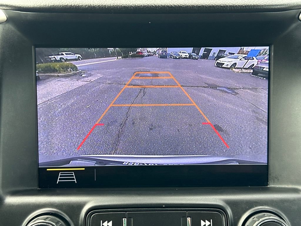 Used 2020 GMC Terrain SLT image 23