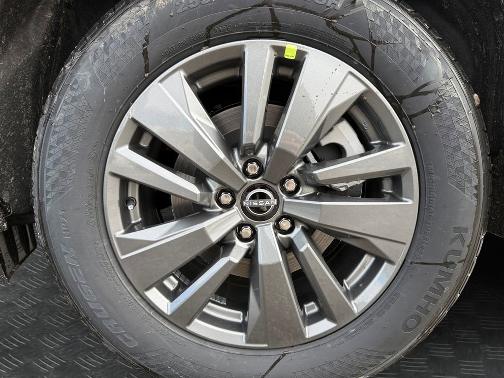 New 2026 Nissan Pathfinder SV image 20