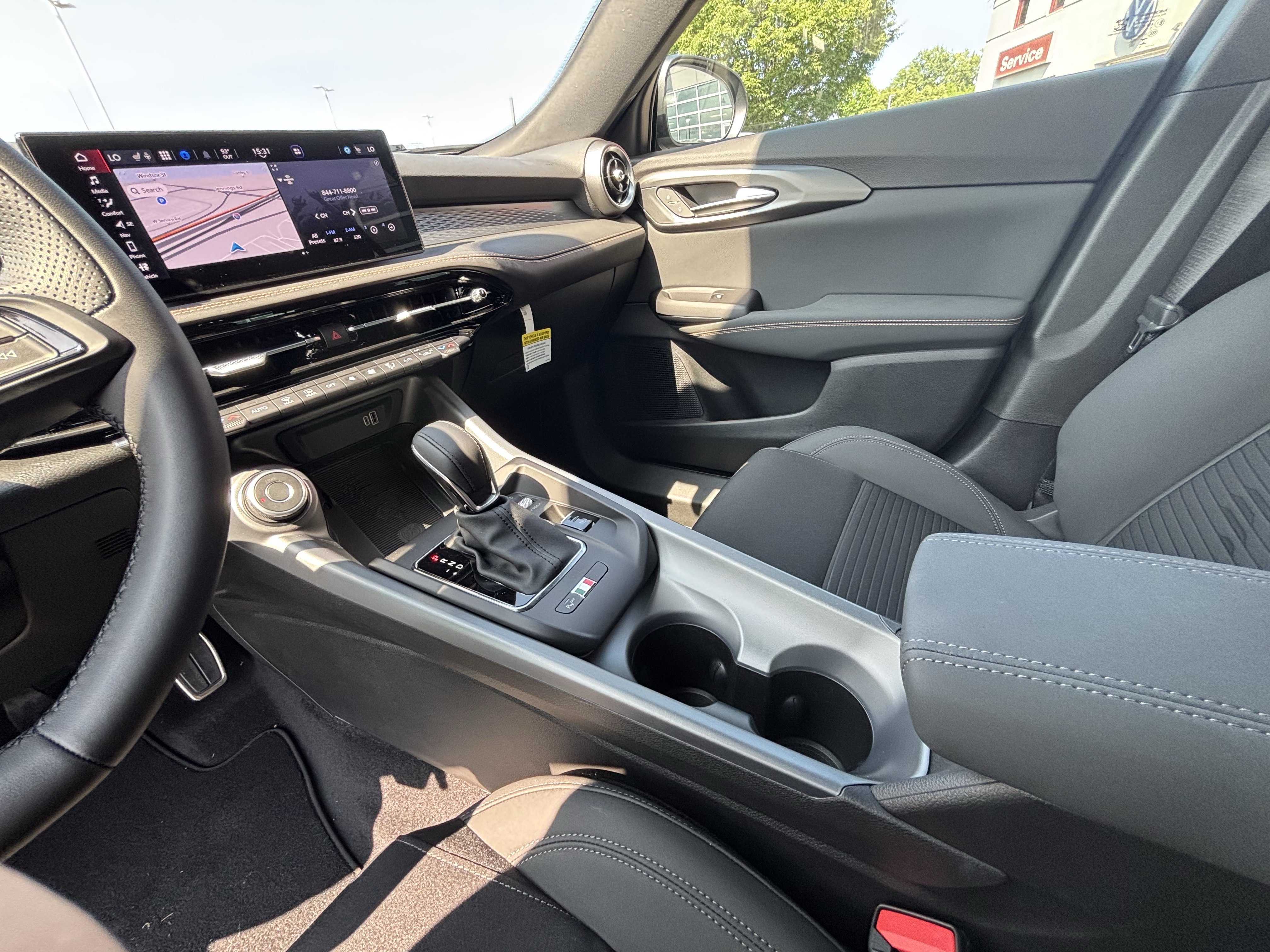 New 2026 Alfa Romeo Tonale AWD/4WD image 23