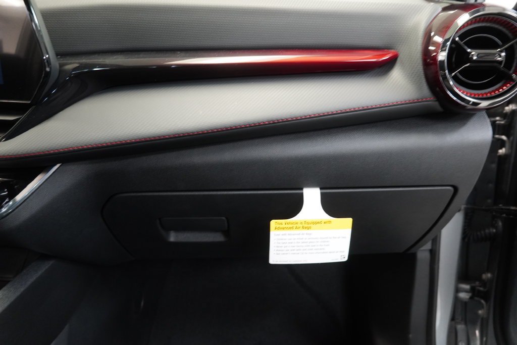 New 2027 Chevrolet Equinox RS w/ Safety and Technology Package AWD/4WD image 40
